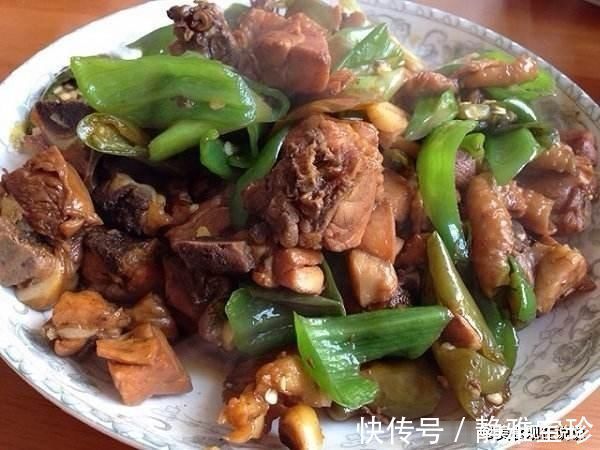 鸡肉焯水一煮就老？大厨：少加了这一样，难怪鸡肉又老又柴不入味