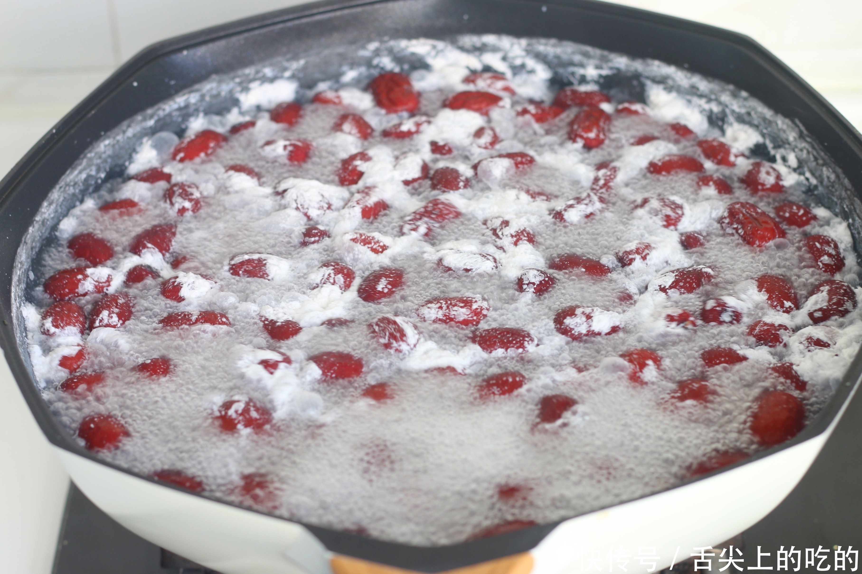 过年年糕不用买,自己在家几步就能做出来,成本低又好吃