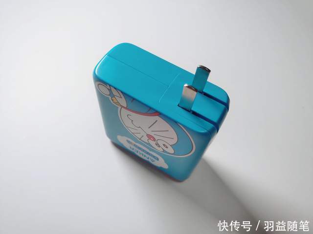 翻开包包给你看,短途出行都带些什么?超级实用的随身好物分享!