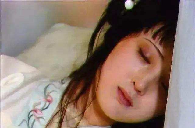 宝玉@贾母临死前为何大喊黛玉?这三大原因让人泪目