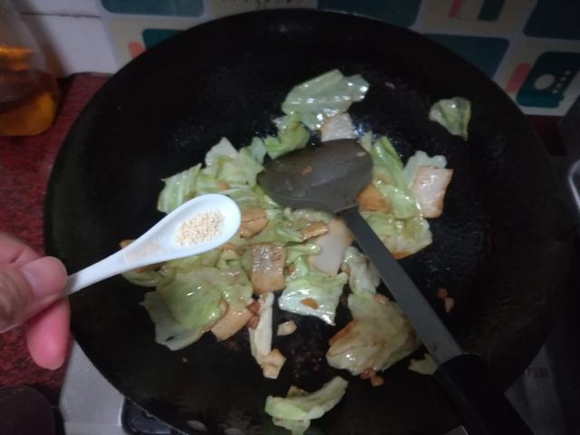 它是“天然叶酸”,春天要多给家人吃,一斤3元,常吃体重蹭蹭降