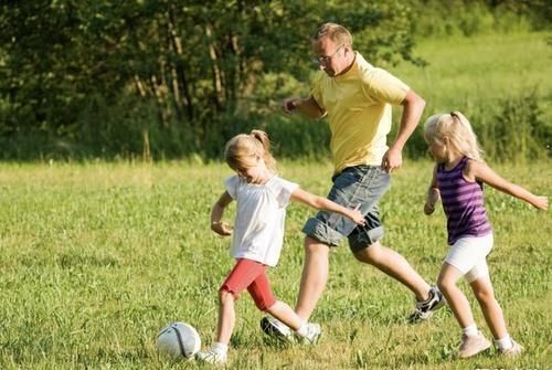 年龄段|孩子出现这几个表现,暗示进入“猛涨期”,父母要替孩子把握