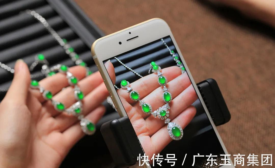 秘诀|从孤品到非标品，如何抓住珠宝直播的流量秘诀？