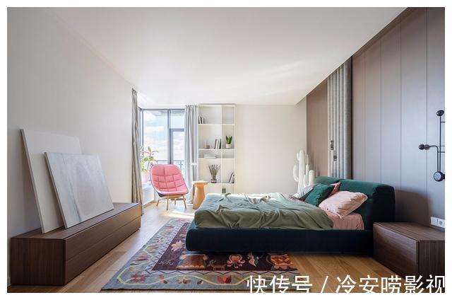 灰衣柜|250㎡,一家五口的梦幻游乐园,极简与色彩的完美碰撞!