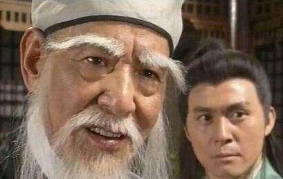 乔峰|天龙八部中,段誉的六脉神剑能否打败扫地僧?乔峰给出了答案