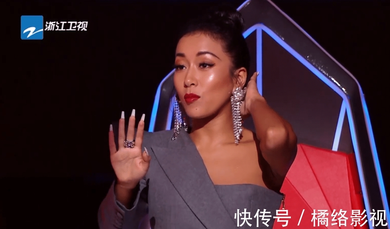 好聲音|好聲音:賀三說好不選王靖雯,最后卻改口,吉克雋逸的話很有道理