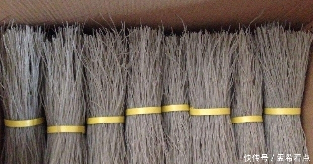 加水|泡粉条万万不可直接加水,老师傅教我一招,2分钟轻松泡软有嚼劲