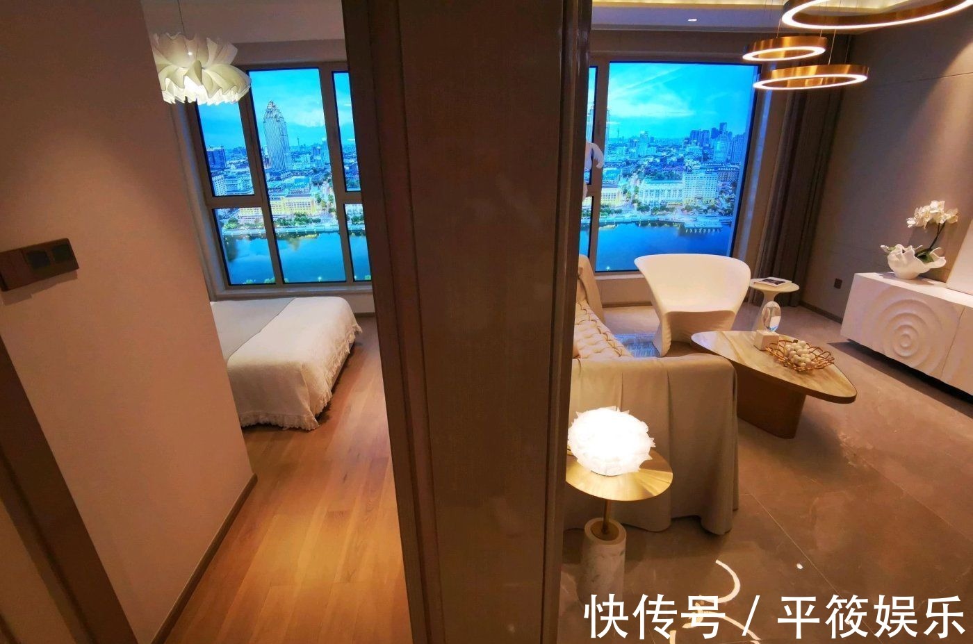 中海城市广场|中海城市广场钻石湾好不好?置业顾问从项目现场发回新组图