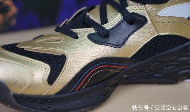 手套|将无限手套踩在脚下是一种怎样的体验国产实战鞋的良心之作