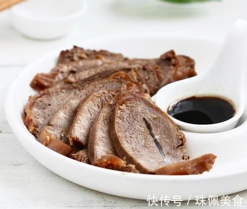 卤牛肉,我家用了30多年的配方,加“1料”,牛肉酥软,不缩水