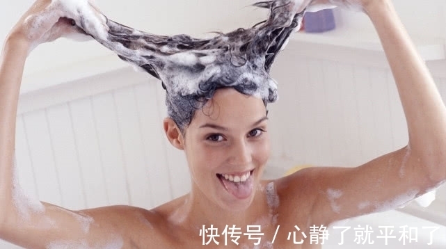 头皮|洗头时候常常犯的错误,让头发越掉越多!这几个雷区你踩中了吗?