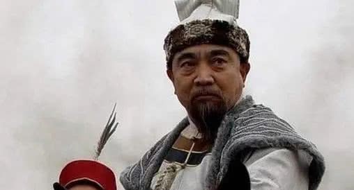 皇太后|对清朝功劳最大的臣子,据说曾和皇太后私通,死后被乾隆皇帝辱骂