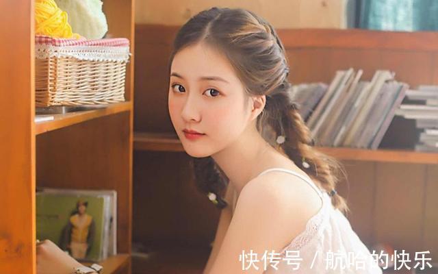 |怎么幽默跟女生聊天?分享必备的幽默聊天技巧