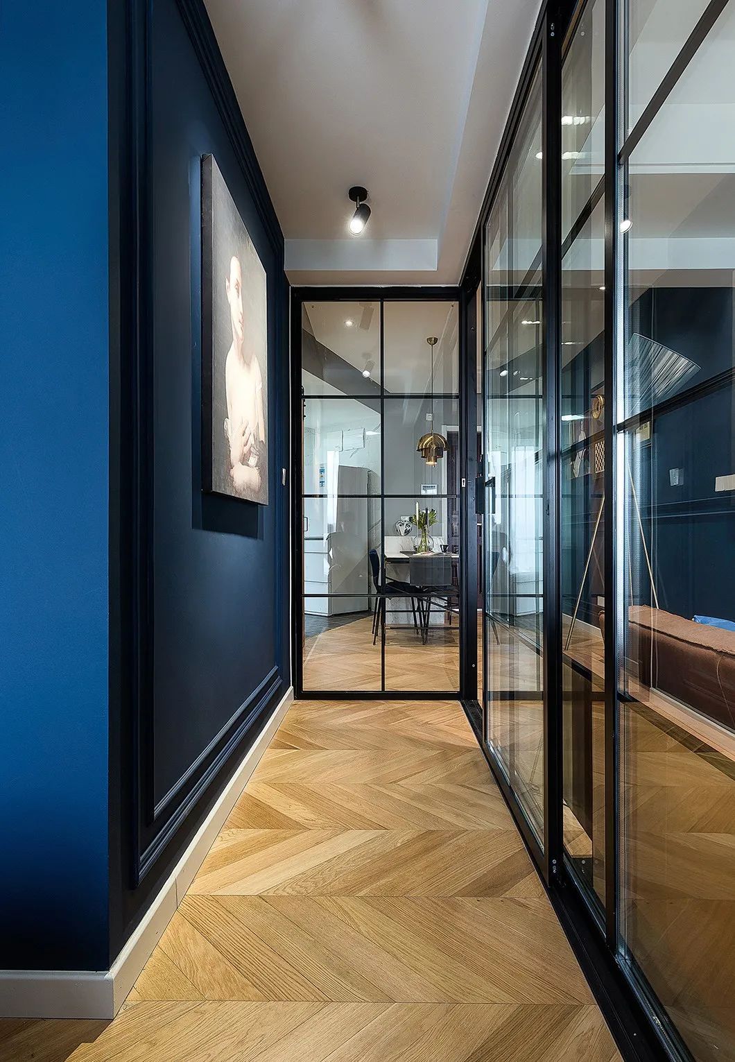 空间|50㎡现代小资范，一个人住的小房子，也能活出精致浪漫的气质