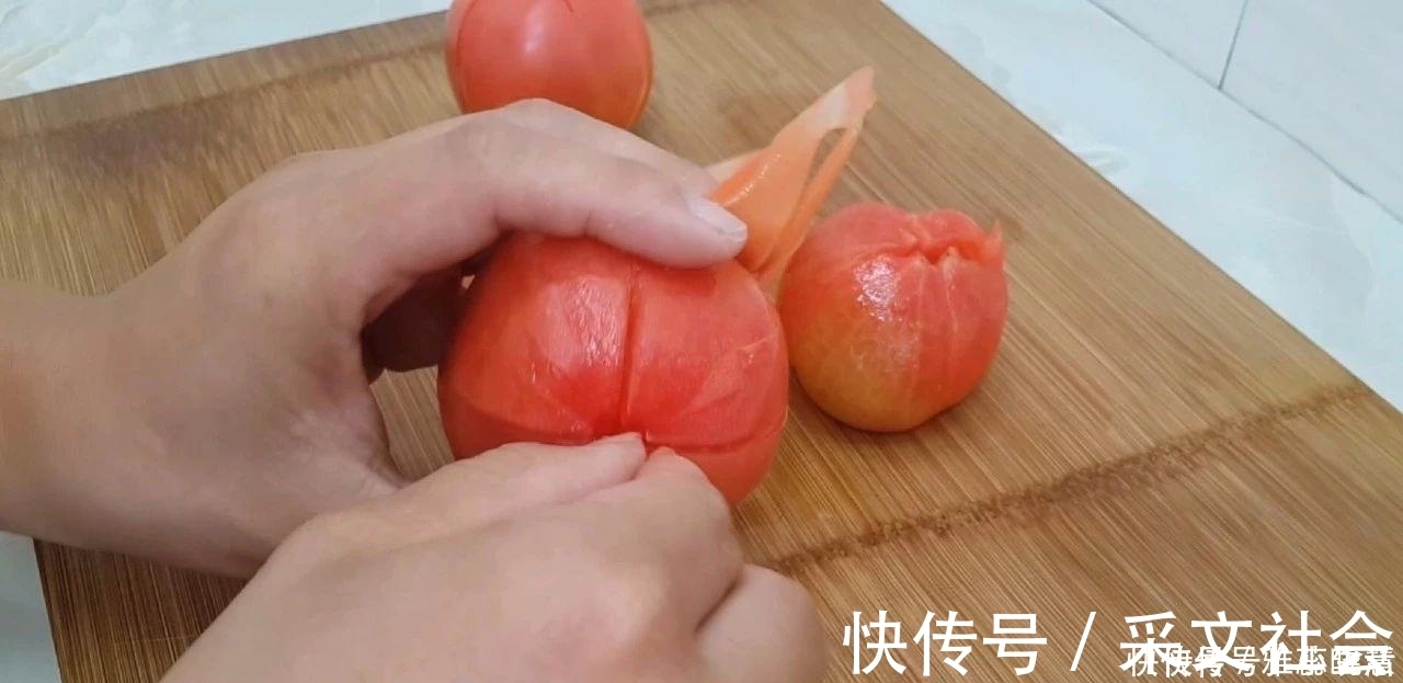口水|早餐新吃法, 手不沾面, 做出来比鸡蛋饼营养又好吃, 边吃边流口水