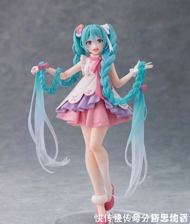 长发公主|初音未来居然扎上了麻花辫!新出的手办好惊艳,麻花双马尾太可爱!