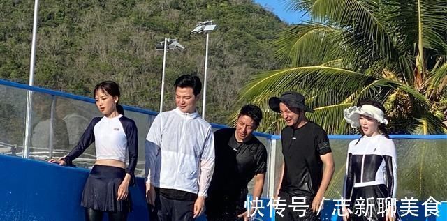 话题主持人搭档门面主持人,这档节目收视率稳了!