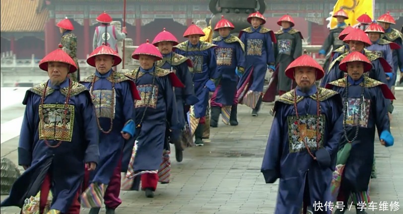 眼花|“三眼花翎”的地位到底有多高,为什么那么难获得,连和珅都没有