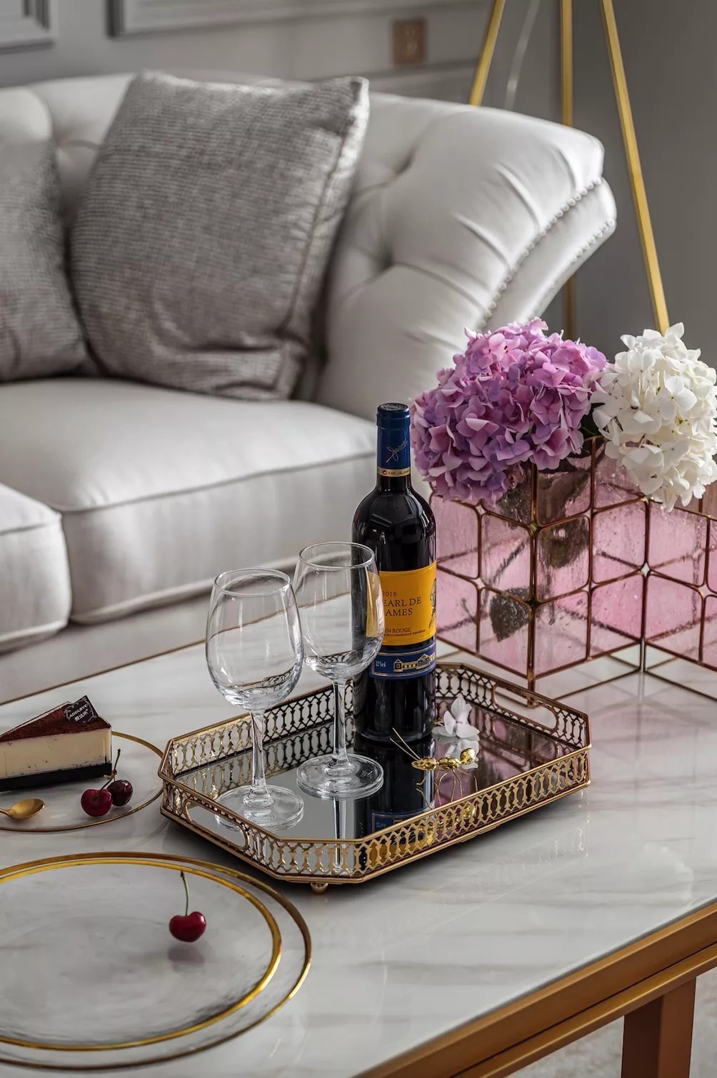 搭配|126平轻奢美式,全屋高级感十足,进门就被高级灰玄关、六角方砖惊艳了!