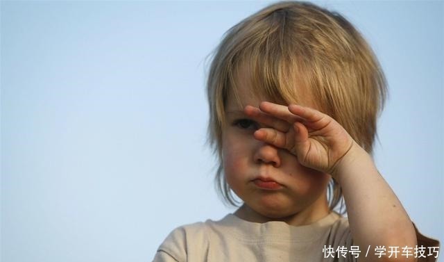 抖音|一位妈妈的忏悔孩子13岁之前给他买手机,是我犯下最大的错!