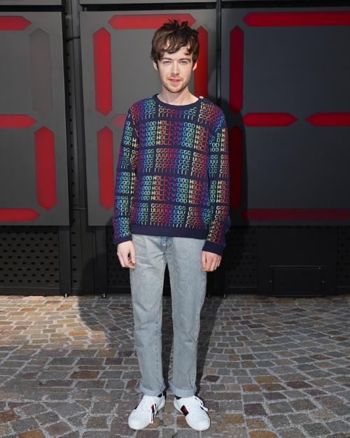 ace 忘了AJ、Yeezy！Gucci才是40岁高质量男性的标配，尤其是乐福鞋
