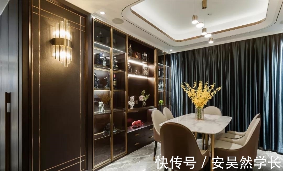 酒柜|别再费劲选餐边柜了，“餐边柜+酒柜”才是餐厅“最实用”的款式