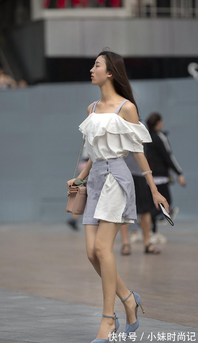 细跟鞋|穿连衣裙还是搭配尖头细跟鞋更有女人味,穿出自信展现气质美