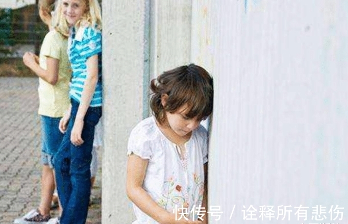 李亚诺|7年前,李亚诺花16万锯断骨头,只为长高7厘米,手术后怎样了?