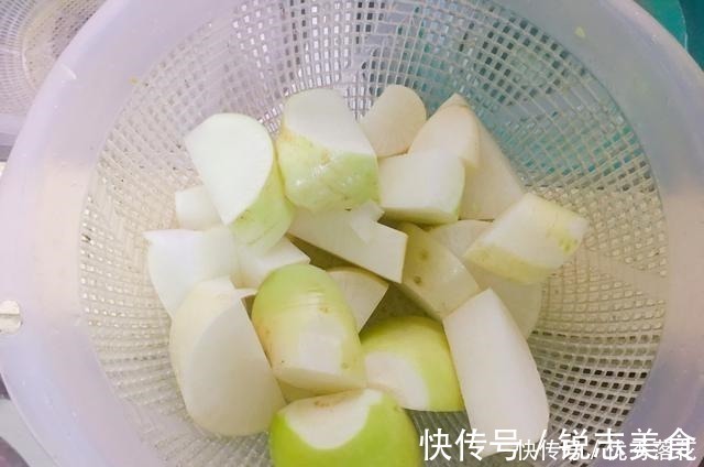 白萝卜|羊肉和它是“绝配”,炖前多加一步,羊肉不腥不膻,汤浓肉香