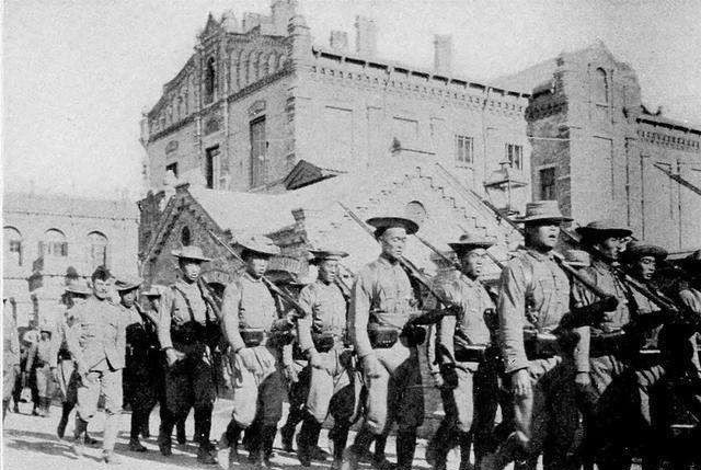 北洋新军|北洋军也就七万人，为什么袁世凯可以由此逼清帝退位？