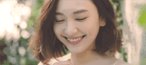 头皮|脸圆脸大的女生避开四类发型，试试万能刘海+外增高，巨显脸小