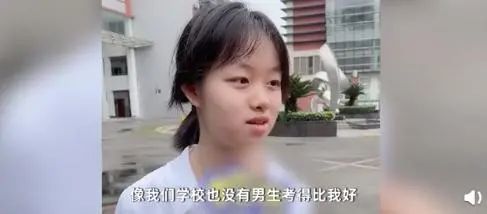 训练|汽修班“宝藏女孩”突然刷屏！技能拉满，网友：太飒了