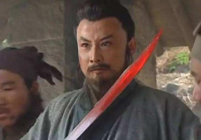 吴用|“怂包蛋”林冲为何突然有了血性,胆敢杀了王伦原因没那么简单