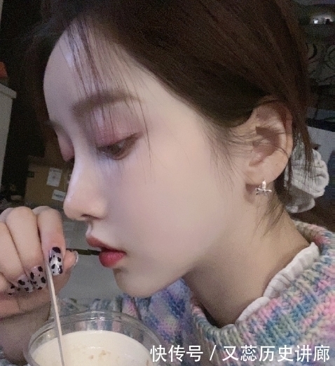 孟子義|出道即巔峰,談戀愛事業(yè)一落千丈,如今想靠《跑男》翻身?