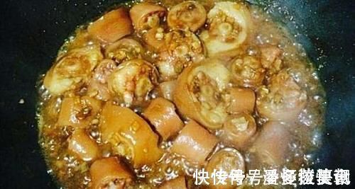 猪身上这部位,比猪蹄美味,比排骨营养,还便宜,看到别错过