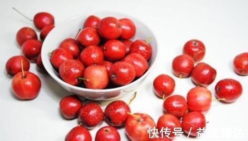 山楂枸杞茶|山楂和“黄金搭档”泡水喝,坚持喝一段时间会发现,肚腩不见了