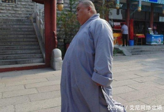 和尚和道士同是吃素,为什么一个肥胖一个骨瘦如柴?道理大家都懂