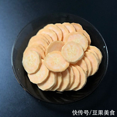 人气特色菜蜂蜜烤红薯片，总有一款你所爱