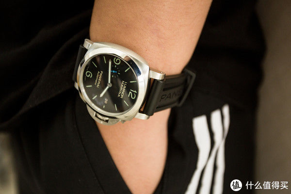 沛纳海|爆冷入手沛纳海LUMINOR，大表盘硬汉款一见钟情！附万国飞行员对比