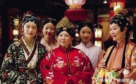 贾母!红楼梦:王夫人用什么称呼刁难林黛玉?回头贾母就用在薛宝钗身上