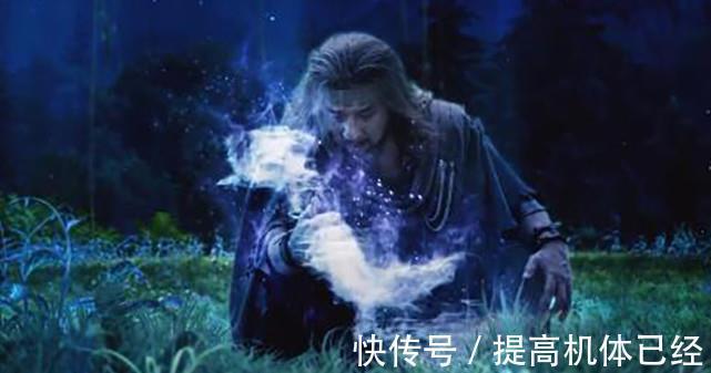 武魂殿|斗罗大陆:成龙神还原唐昊,尽显霸气本色,不拍电影可惜了