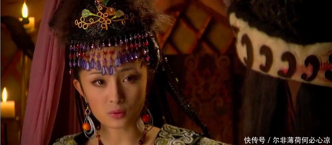 本是一个卑微的宫女,出宫后嫁给父子两人,还为一王朝续命百年!