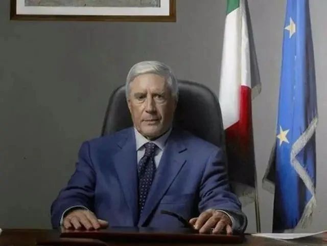 绘画家|大师运用超写实的创作手法,画沙瓤西瓜太逼真,美女忍不住想拿