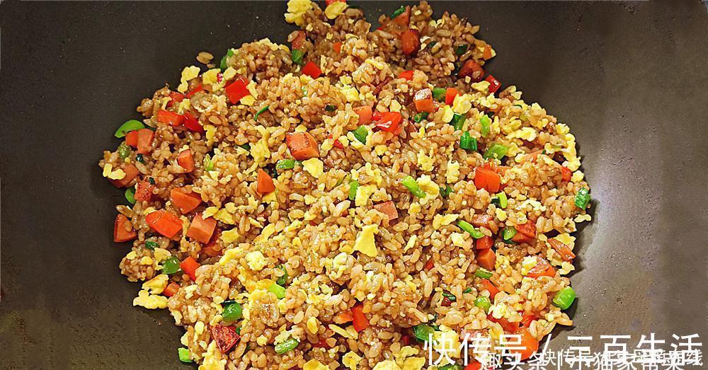 实用|“酱油炒饭”怎么炒好吃?教你一个简单实用的方法,做出来特别香