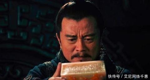 人不知|袁术为何能够称帝,是否真的昏庸无能?很多人不知真相!