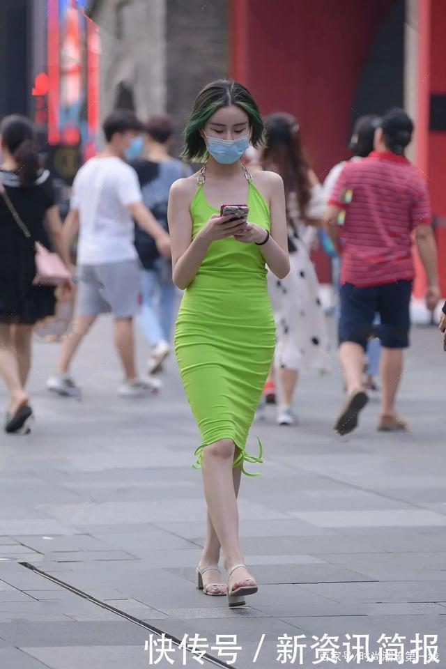 “胯大肩宽”别抱怨,稍加改一下搭配,“凹凸感”就离你不远了!