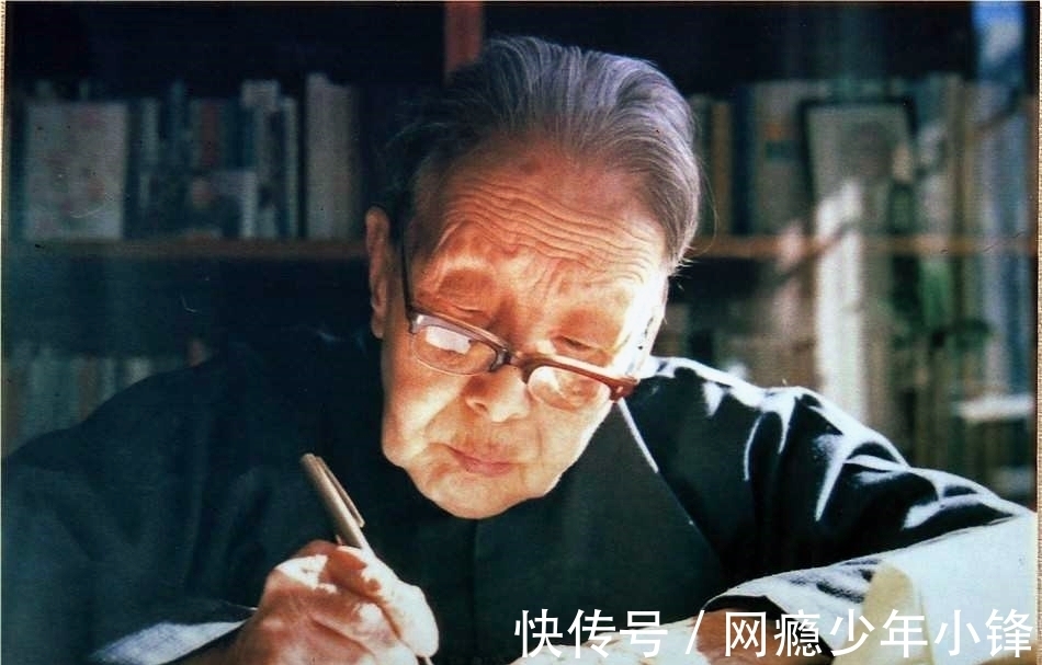 小桔灯!冰心的书法,清新淡雅,不愧是民国十大才女