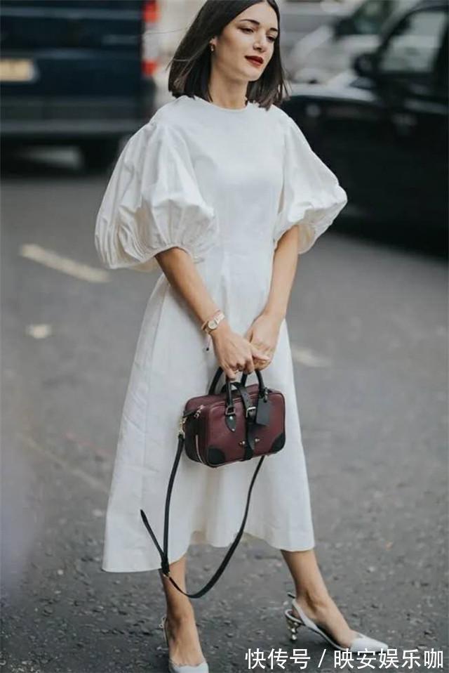 帆布鞋 女人再懒,穿裙子也别配小白鞋了!瞧下面潮人这样穿,时髦有品味
