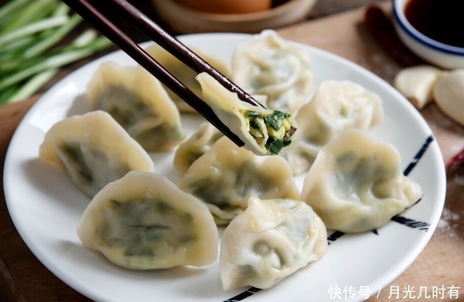 不管调什么饺子馅，3种调料不能少，很多人不放，难怪饺子不鲜香