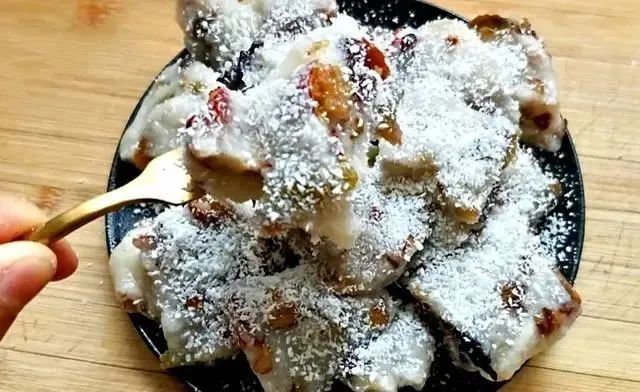 糯米糕|夏天，教你糯米新吃法，上锅一蒸，香甜软糯不粘牙，比粽子还好吃